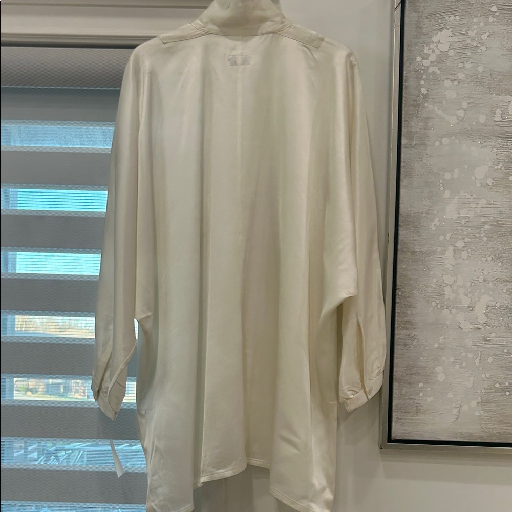 Equipment Cream Satin Button-Front Blouse Made in France - Picture 6 of 9